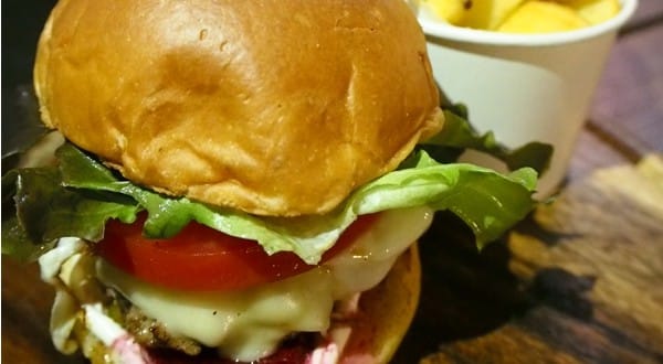 ハンバーガー・プーケット