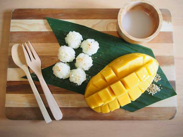 カオニアオ マムアン＠プーケット タイ